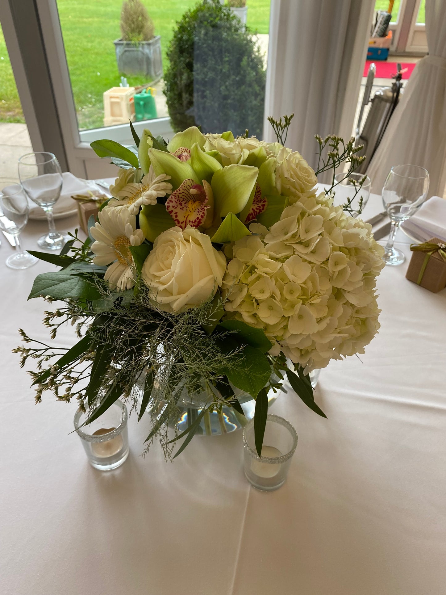 52. Wedding vase arrangement
