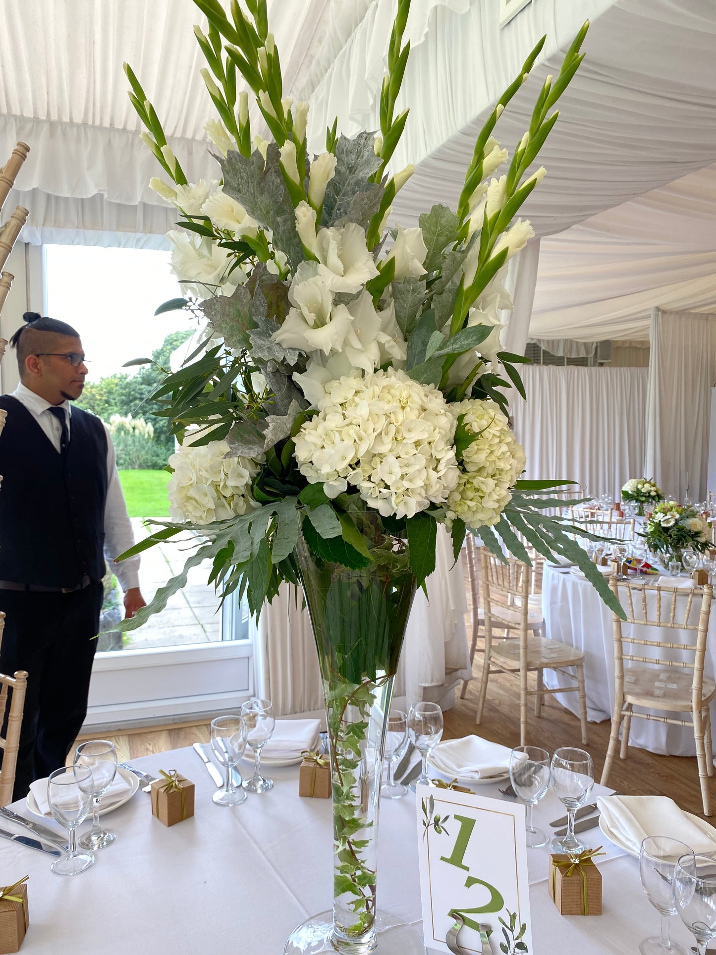 Guest Table Arrangement