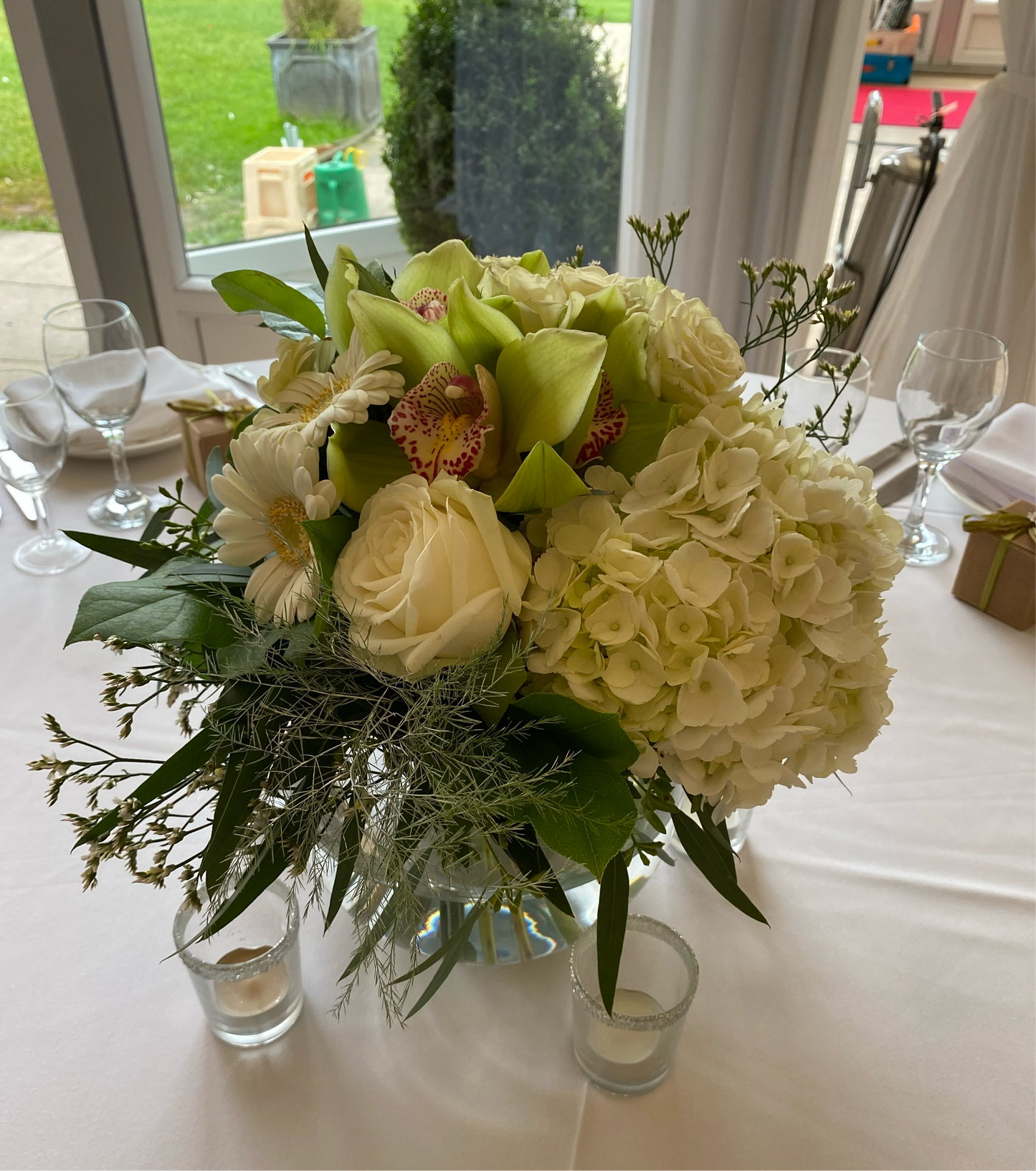 52. Wedding vase arrangement