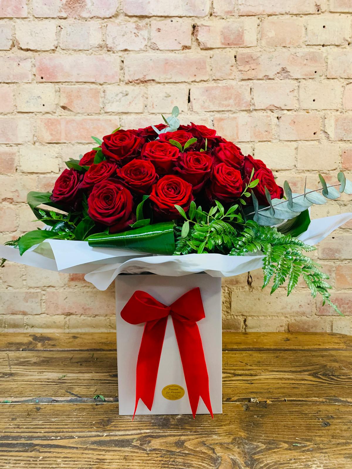 Julia 24 - Quality Red Rose