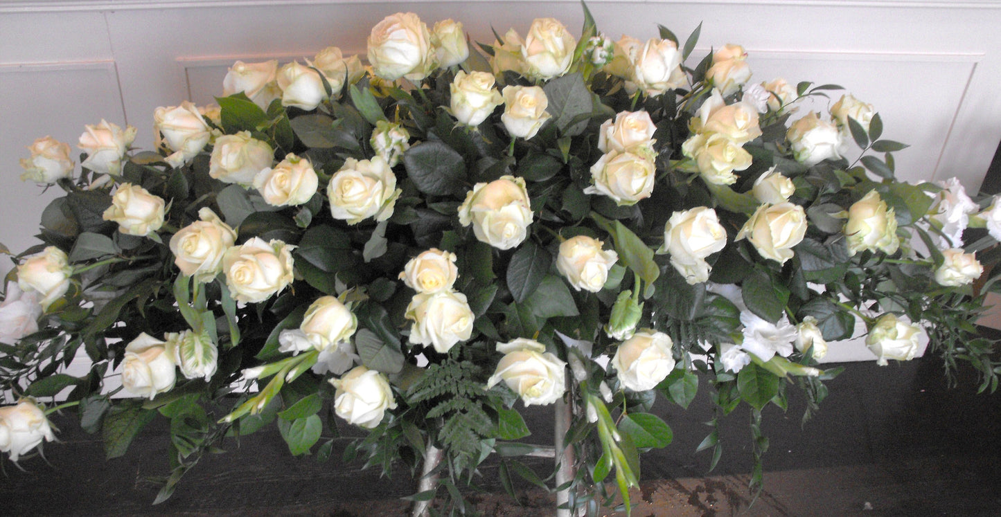 58. Coffin spray. 5”