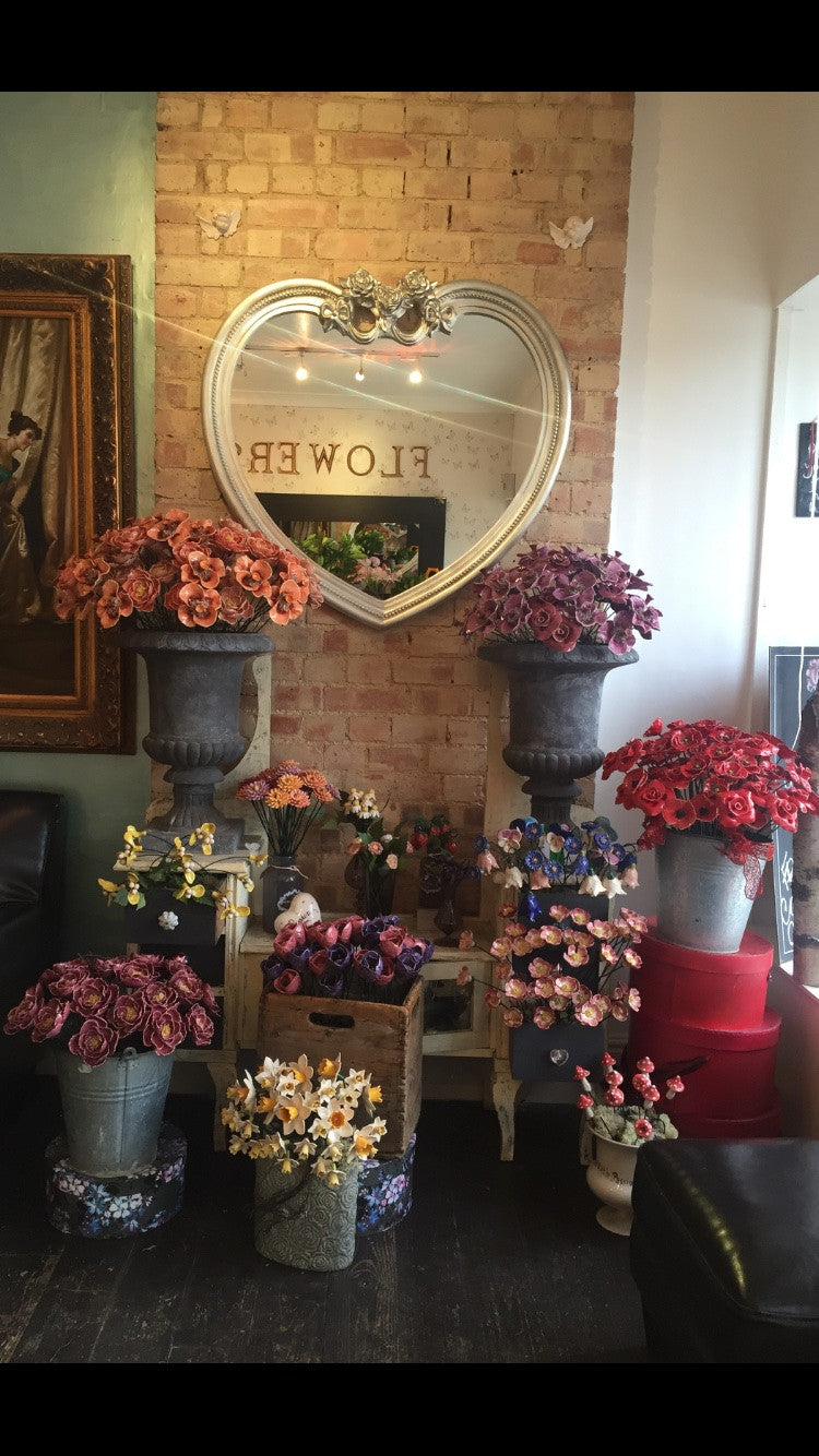 Ceramic flower stand