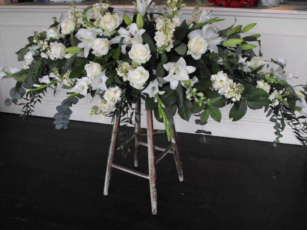 151.a Coffin Spray 4.5 ft