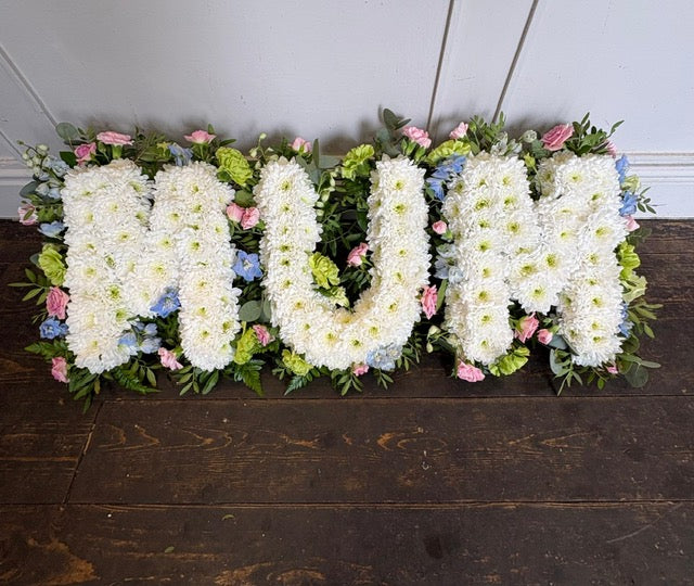 Mum with loose edge 01