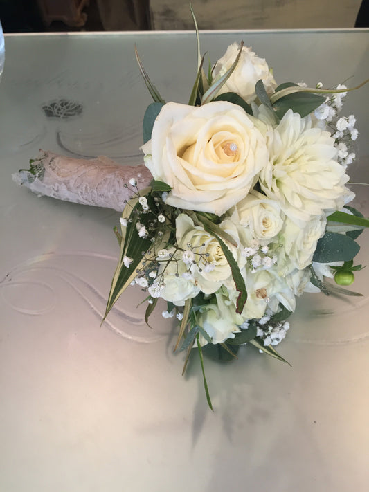Bridesmaids Bouquet 13